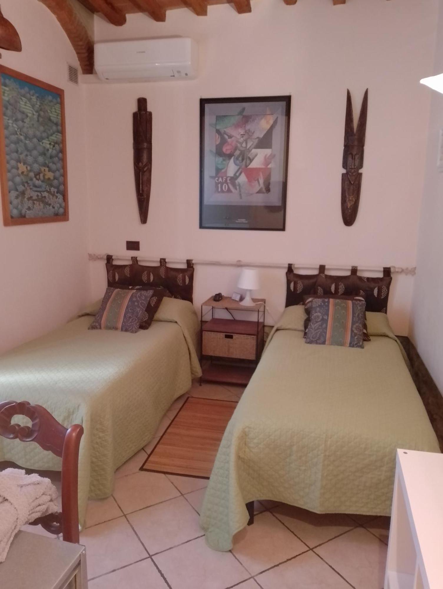 Appartement Il Piccolo Eden - Private Garden à Livourne Extérieur photo